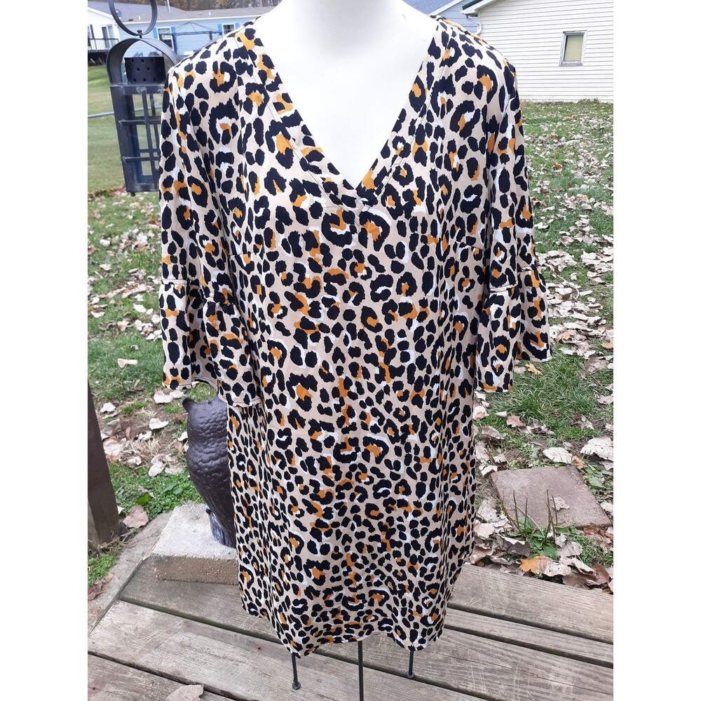 NWT BUENOS NINOS animal print vneck ruffled slve Shift dress sz M